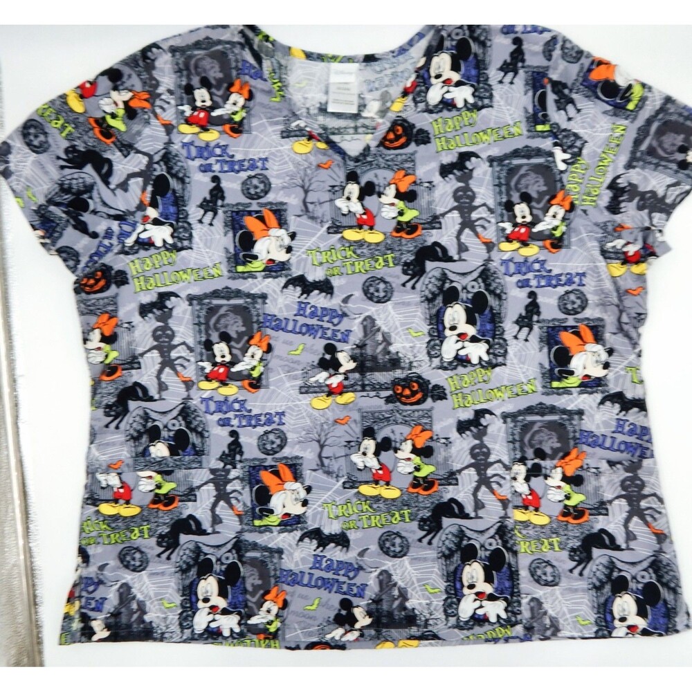 Disney Mickey Minnie Mouse Halloween Scrub Top Front Pockets Sz 2X/2XG Mansion